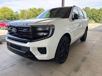 2027 Ford Expedition Platinum