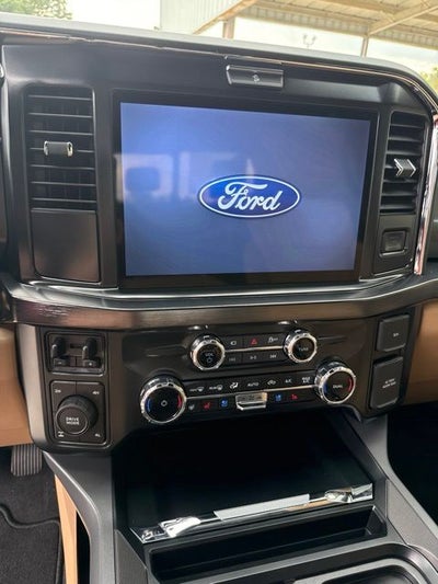 2027 Ford F-250SD Lariat
