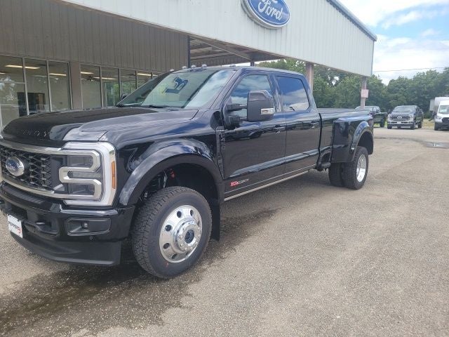 2026 Ford F-450SD Platinum DRW