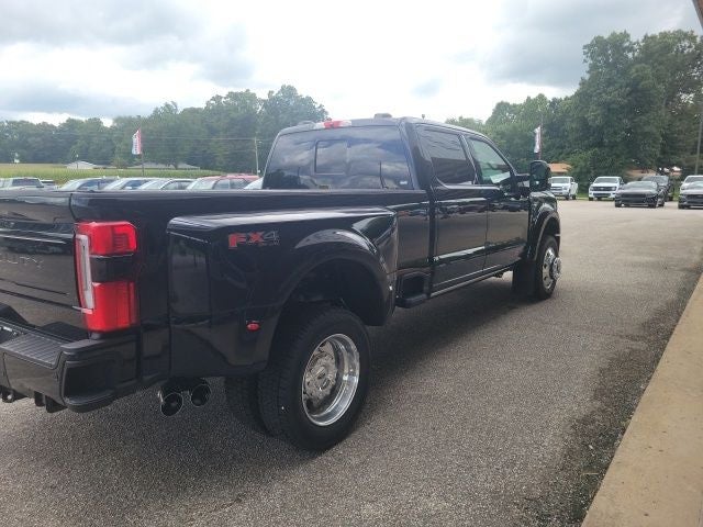 2026 Ford F-450SD Platinum DRW