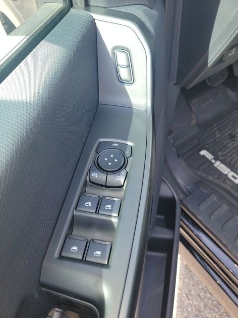 2026 Ford F-150 STX LOBO 4X4