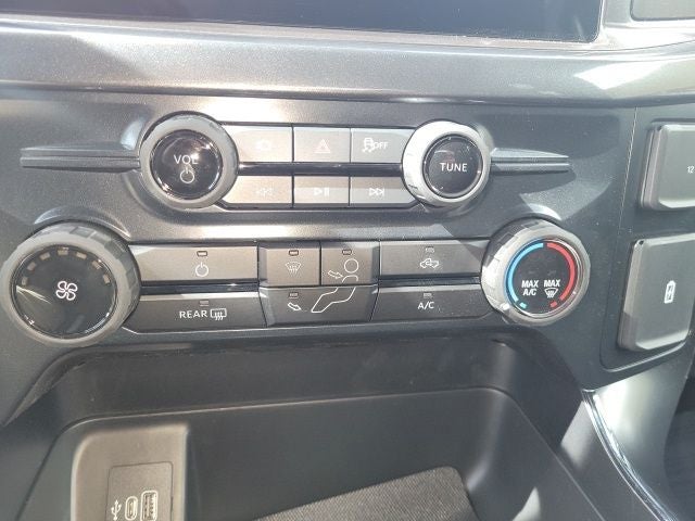 2026 Ford F-150 STX LOBO 4X4