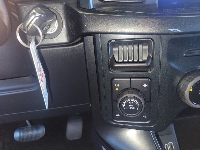 2025 Ford F-150 STX LOBO