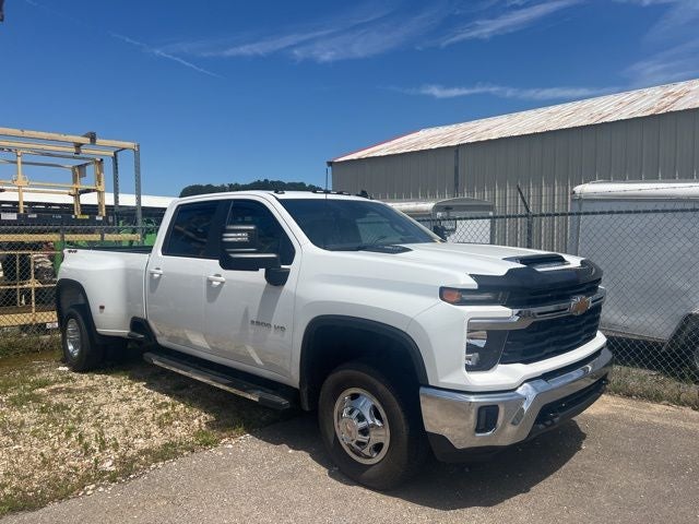 2024 Chevrolet Silverado 3500HD LT DRW