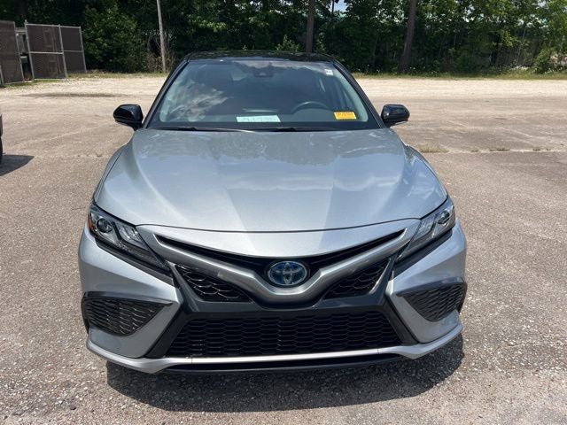 2022 Toyota Camry Hybrid XSE