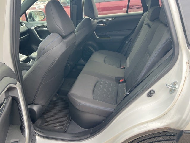 2024 Toyota RAV4 Hybrid SE