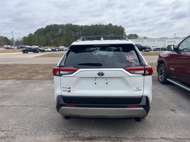 2024 Toyota RAV4 Hybrid SE