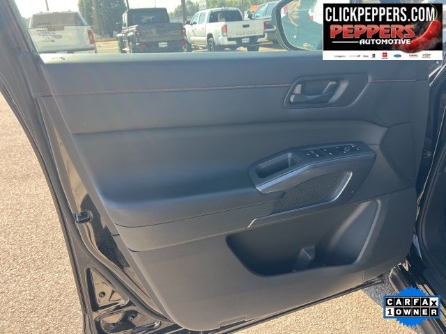 2023 Nissan Pathfinder Rock Creek