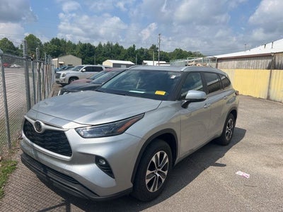 2024 Toyota Highlander XLE