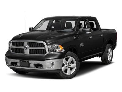 2017 RAM 1500 Big Horn Crew Cab 4x4 5'7' Box