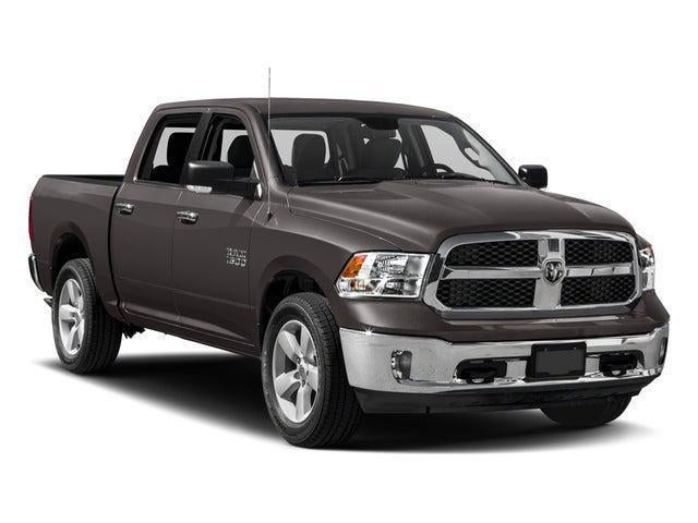 2017 RAM 1500 Big Horn Crew Cab 4x4 5'7' Box