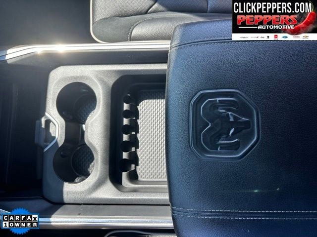 2021 RAM 1500 Laramie Crew Cab 4x4 5'7' Box