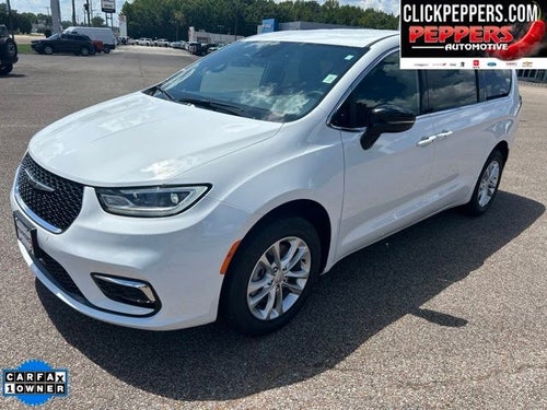 2026 Chrysler Pacifica Select AWD