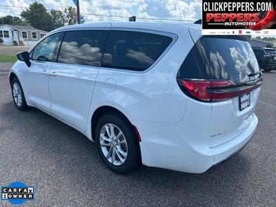2026 Chrysler Pacifica Select AWD