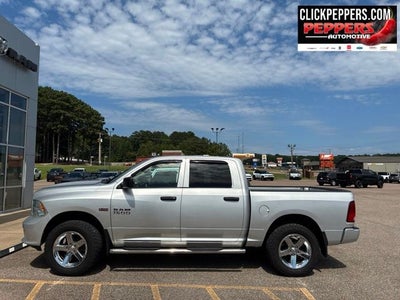 2017 RAM 1500 Express Crew Cab 4x4 5'7' Box