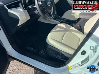 2023 Toyota Corolla Cross XLE
