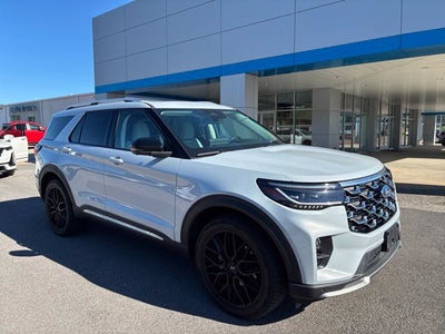 2025 Ford Explorer Platinum